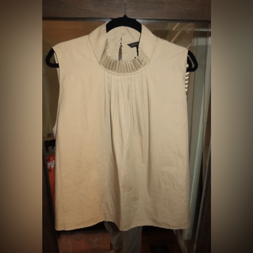 Banana Republic Pleat Mock Neck Top